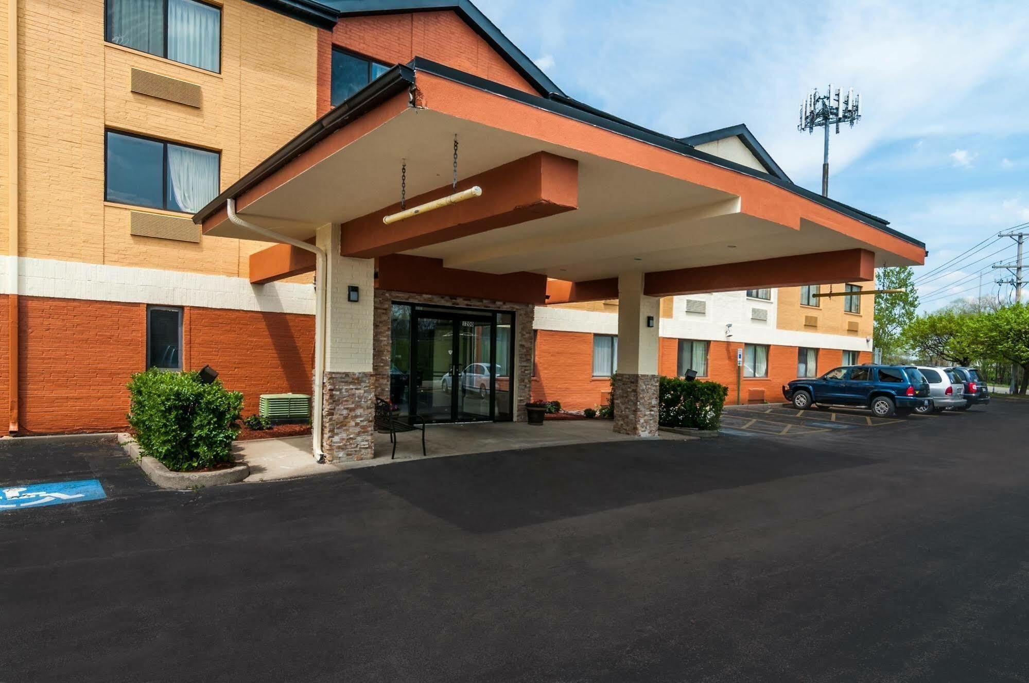 Red Roof Inn Palatine Exteriör bild